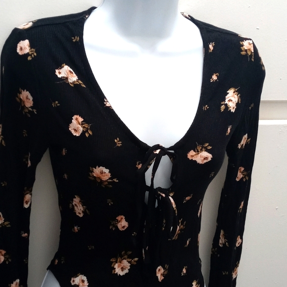 Wild fable bodysuit - Picture 1 of 6